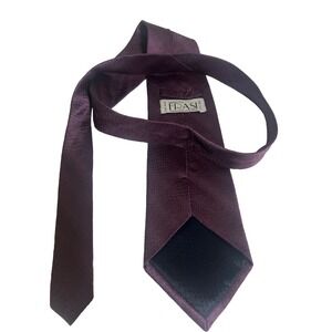 Vintage‎ Umberto Frasi Hand Made  100% Fine Silk Tie , Purple